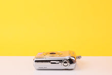Load image into Gallery viewer, Fujifilm FinePix A610 Compact Digital Camera – 6.3MP Super CCD – 3x Optical Zoom