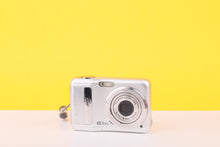 Load image into Gallery viewer, Fujifilm FinePix A850 Compact Digital Camera