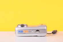 Load image into Gallery viewer, Olympus FE-120 Digicam Vintage Digital Camera