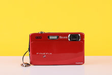 Load image into Gallery viewer, Fujifilm FinePix Z900EXR Compact Digital Camera