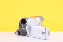 Load image into Gallery viewer, Canon MD235 MiniDV Compact Digital Camcorder