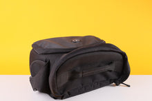 Load image into Gallery viewer, Tamrac Camera Shoulder Bag