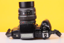 Load image into Gallery viewer, Pentax SF7 35mm Film SLR Camera with Pentax-F 28–80mm f/3.5–4.5 Zoom Lens