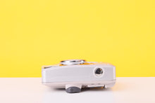 Load image into Gallery viewer, Fujifilm Zoom Date 115S 35mm Film Point And Shoot Camera