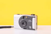 Load image into Gallery viewer, PN 919 35mm Film Point And Shoot Camera