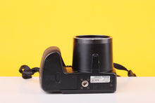 Load image into Gallery viewer, Polaroid iS2132 Digital Bridge Camera – 16MP – 21x Optical Zoom