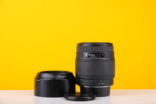 Load image into Gallery viewer, Sigma 70-210mm f4-5.6 Lens for Canon
