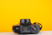 Load image into Gallery viewer, Samsung ECX1 Porche 35mm Point and Shoot Film Camera