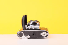 Load image into Gallery viewer, Kodak Retina IIIc 35mm Folding Film Camera With Retina-Xenon C 50mm f/2 Lens