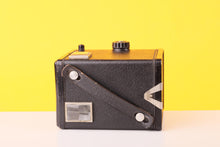 Load image into Gallery viewer, Kodak Brownie SIX-20 Model C Vintage Film Camera