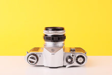 Load image into Gallery viewer, Asahi Pentax S 35mm Film Camera with Asahi Takumar 58mm f/2.4 Lens