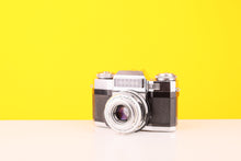 Load image into Gallery viewer, Zeiss Ikon Contaflex Super BC 35mm Film Camera with Carl Zeiss 50mm F2.8 Lens