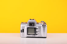 Load image into Gallery viewer, Canon EOS 300V 35mm SLR Film Camera Body