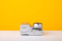 Load image into Gallery viewer, Nikon Coolpix 775 Digital Camera