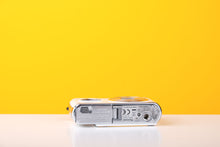 Load image into Gallery viewer, Panasonic Lumix DMC-FS16 Digital Camera