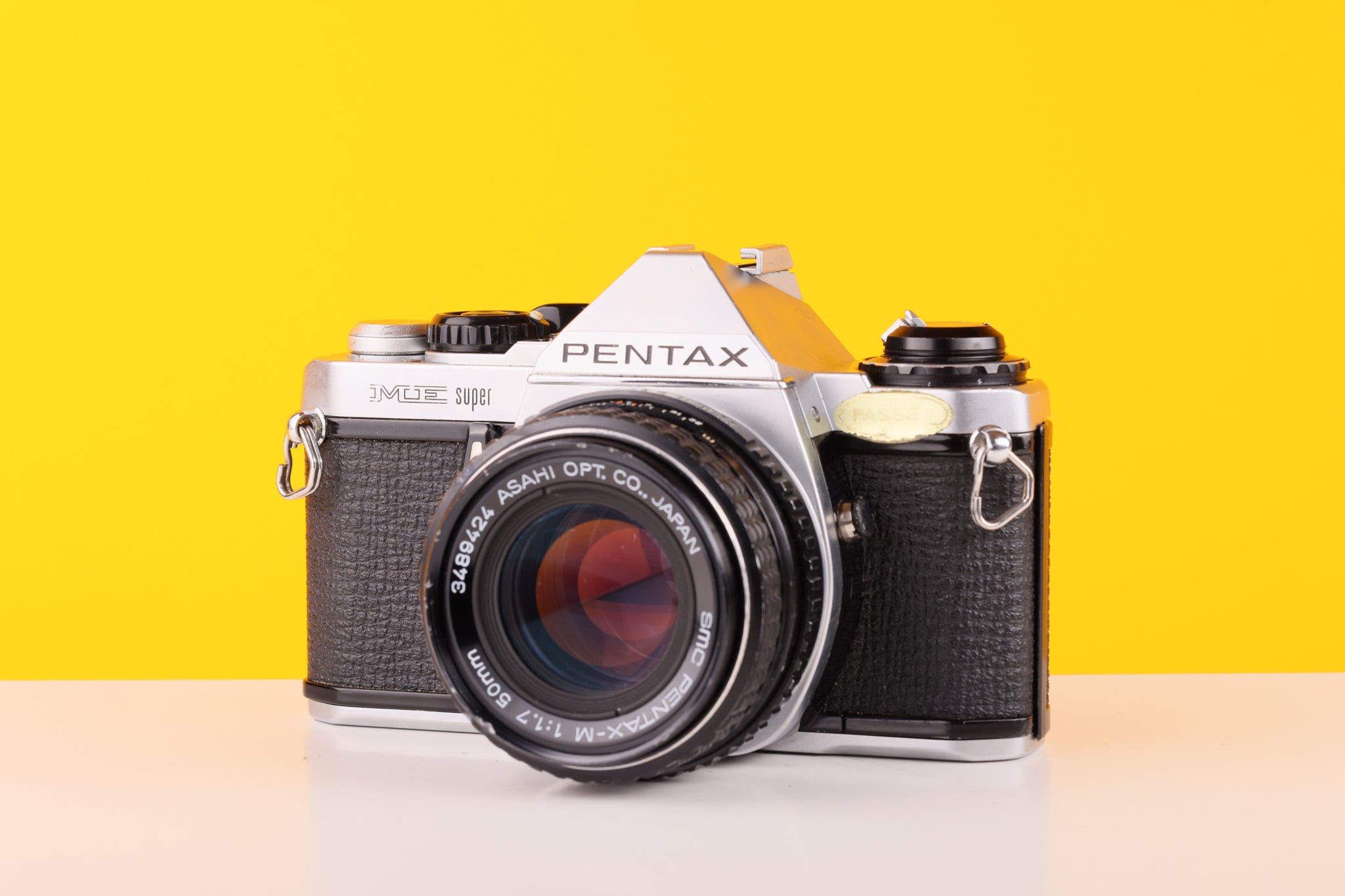 完動品 PENTAX ME SUPER PENTAX-M 50mm F1.7 Pentax ME Super 35mm SLR Film Camera with SMC Pentax-M 50mm