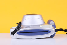 Load image into Gallery viewer, Fujifilm Instax 200 Wide Instant Film Camera