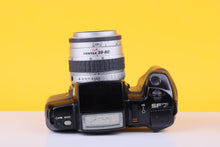Load image into Gallery viewer, Pentax SF7 35mm Film Camera with 45-80mm f/4 Zoom Lens