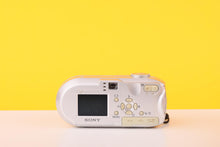 Load image into Gallery viewer, Sony Cyber-shot MPEGMovie VX Smart Zoom DSC-P73 Digital Camera