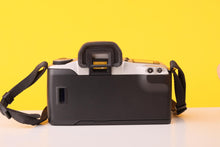 Load image into Gallery viewer, Canon EOS 300/ Kiss III 35mm SLR Film Camera with Canon 50mm f/1.8 Lens