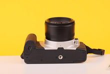 Load image into Gallery viewer, Canon EOS 300/ Kiss III 35mm SLR Film Camera with Canon 50mm f/1.8 Lens