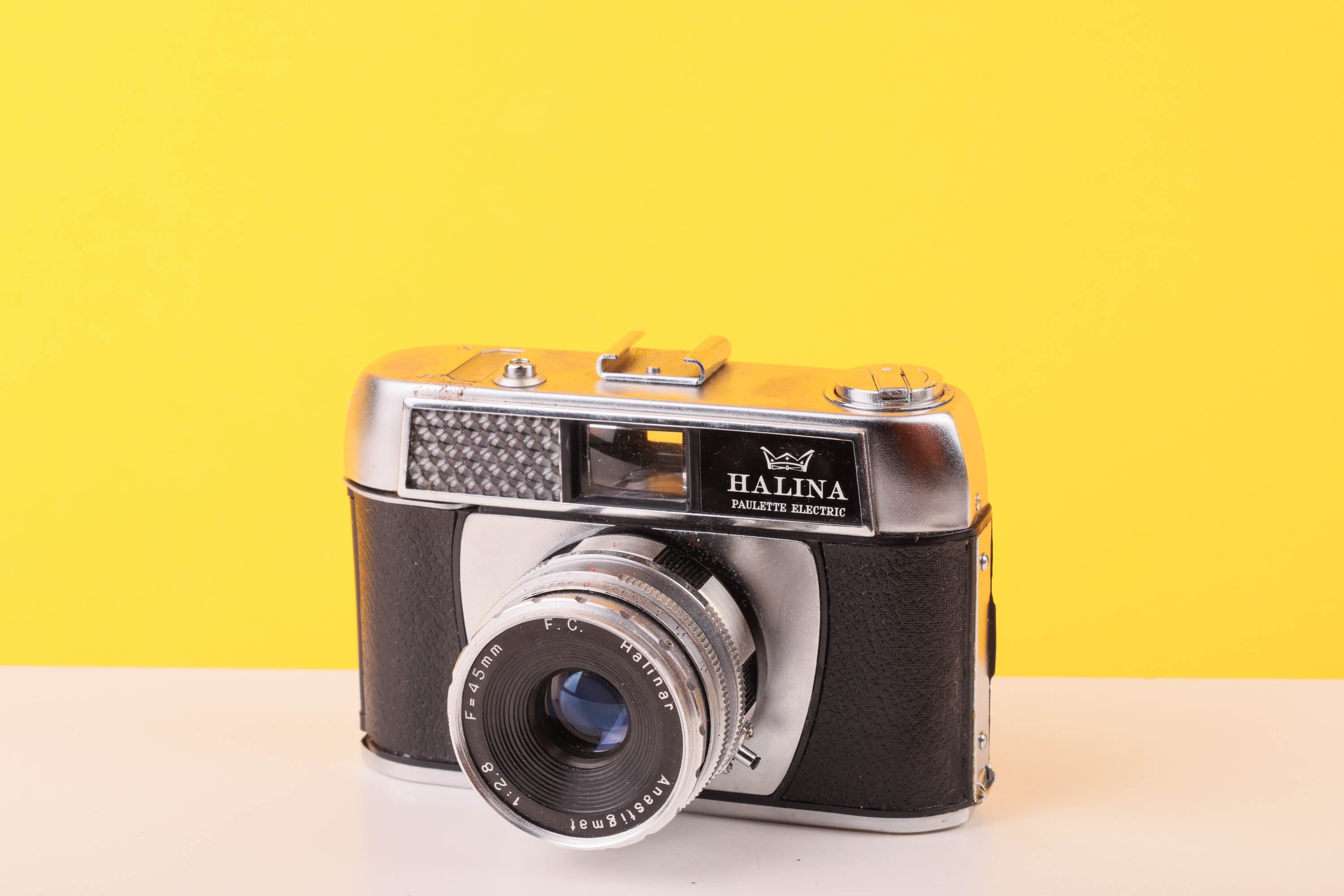 Halina Paulette Electric 35mm Viewfinder Film Camera with Halinar