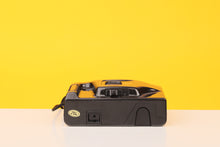 Load image into Gallery viewer, 35mm Focus Free point and shoot 35mm film camera