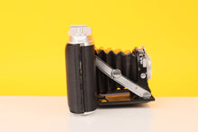 Load image into Gallery viewer, Agfa Isolette I 120 Medium Format Film Camera