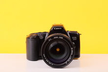 Load image into Gallery viewer, Canon EOS 500 35mm Film Camera with Sigma 28-200mm f4-5.6 Zoom Lens