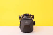 Load image into Gallery viewer, Mamiya C220 Medium Format TLR with 80mm f3.5 Lens