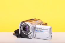 Load image into Gallery viewer, JVC Everio GZ-MG20EK 20GB HDD Digital Camcorder – 25x Optical Zoom
