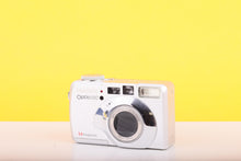 Load image into Gallery viewer, Pentax Optio 550 Compact Digital Camera – 5MP CCD – 5x Optical Zoom