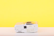 Load image into Gallery viewer, Pentax Optio 550 Compact Digital Camera – 5MP CCD – 5x Optical Zoom