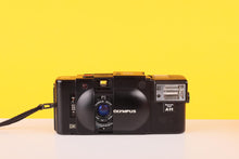 Load image into Gallery viewer, Olympus XA4 Macro 35mm Point and Shoot Film Camera with A11 Flash