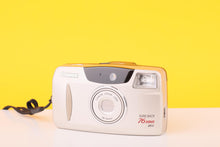 Load image into Gallery viewer, Canon Sure Shot 76 Zoom 35mm Film Camera Point and Shoot