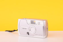 Load image into Gallery viewer, Olympus Trip 600 35mm Point and Shoot Film Camera