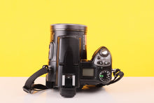Load image into Gallery viewer, Nikon Coolpix 8800 Bridge Digital Camera