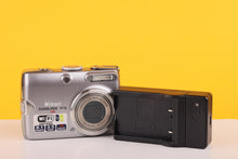 Load image into Gallery viewer, Nikon Coolpix P3 VR Digital Camera