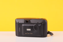 Load image into Gallery viewer, Minolta C10 Focus Free Date 35mm Film Camera
