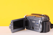 Load image into Gallery viewer, JVC Everio GZ-MG370 Camcorder