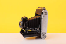 Load image into Gallery viewer, Moskva-5 Medium Format 120 Folding Film Camera