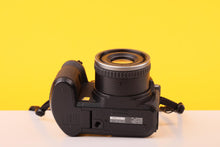 Load image into Gallery viewer, Fujifilm Finepix S5500 Bridge Digital Camera