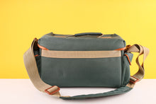 Load image into Gallery viewer, Vanguard Shoulder Camera Bag