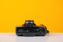 Load image into Gallery viewer, Yashica Microtec Zoom 90 35mm Point and Shoot Film with Case