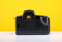 Load image into Gallery viewer, Canon EOS 1000F 35mm Film Camera with Canon 35-105mm f4.5-5.6 Zoom Lens