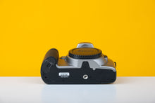 Load image into Gallery viewer, Canon EOS 3000n 35mm SLR Film Camera Body