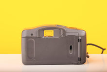 Load image into Gallery viewer, Canon Sure Shot AF-7s Vintage 35mm Film Camera Point and Shoot