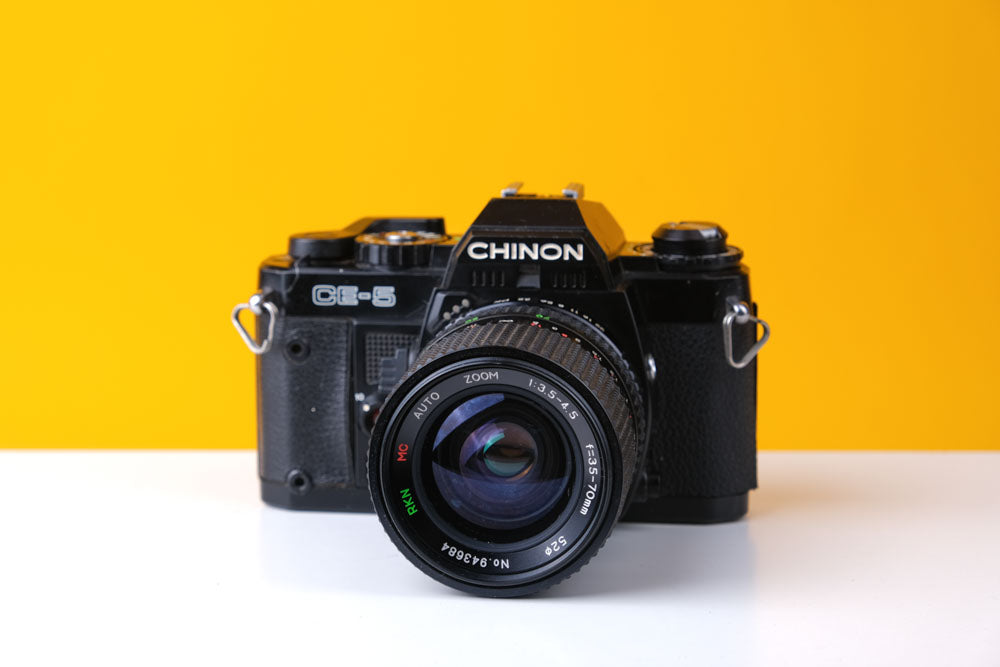 CHINON ༶ multi focus フィルムカメラ フィルムカメラ】沈胴式レンズでシンプルなデザインが魅力「チノン