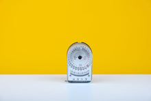 Load image into Gallery viewer, Ever Light Meter