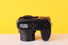 Load image into Gallery viewer, Fujifilm Finepix S1500 Digital Camera Boxed